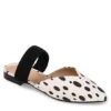 Journee Collection Womens Roxeene Flat - Misc. -Heydude Shoes Store US 01 103530 00
