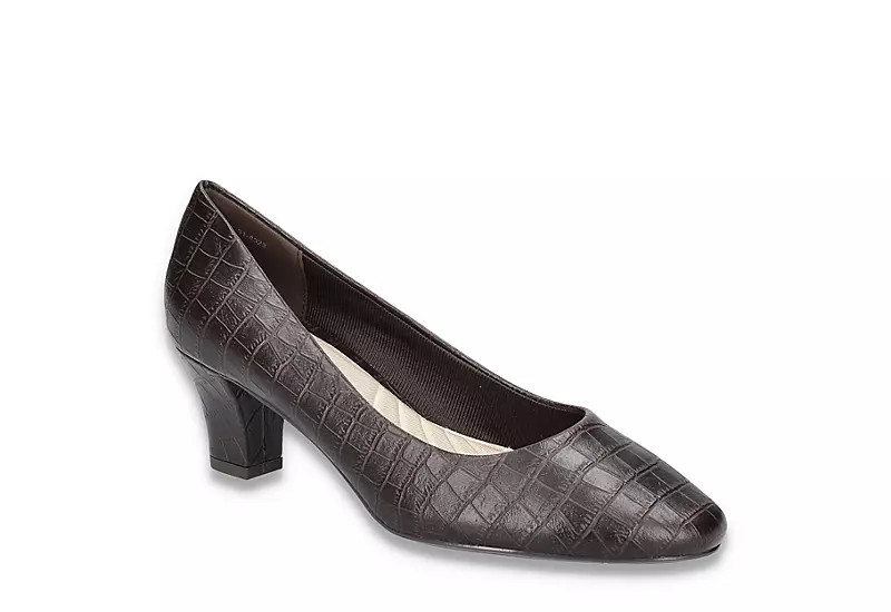 Easy Street Womens Ballari Pump - Brown 3 Easy Street Womens Ballari Pump - Brown