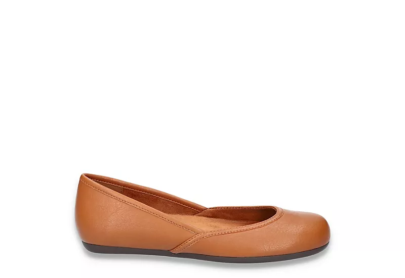 Easy Street Womens Tamar Flat - Dark Tan 4 Easy Street Womens Tamar Flat - Dark Tan - Image 2